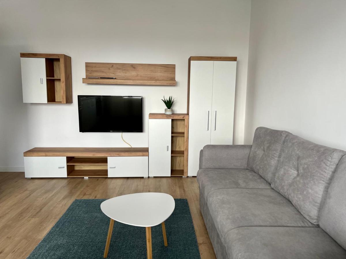 Central Riverfront Apartment Бухарест Екстер'єр фото